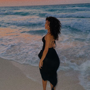 Meet your Posher, Hana